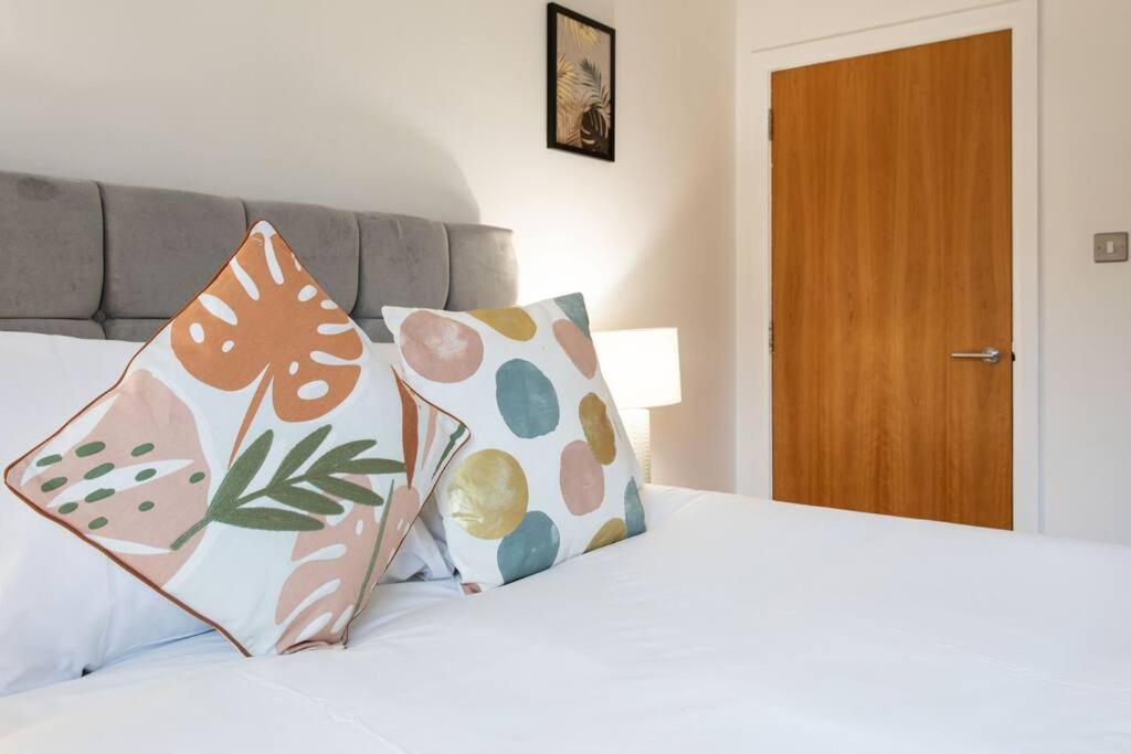 Best City Centre Luxurious Home Free Parking Belfast Exterior foto